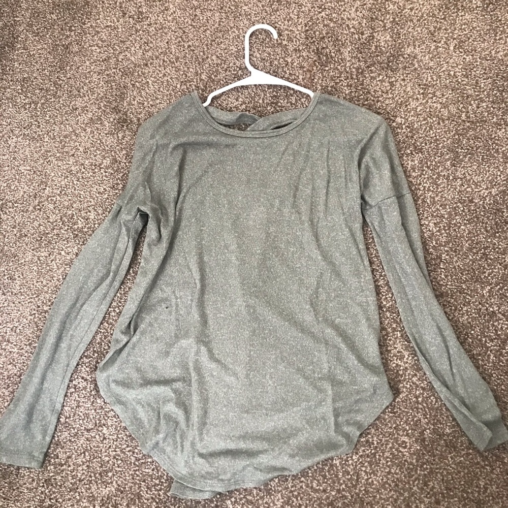Rue 21 Cross back grey long sleeve